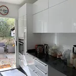 Beautiful With Panoramic View Over * Νίκαια
