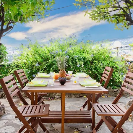 בית נופש Beautiful With Panoramic View Over *