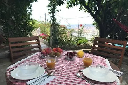 Beautiful With Panoramic View Over 度假居