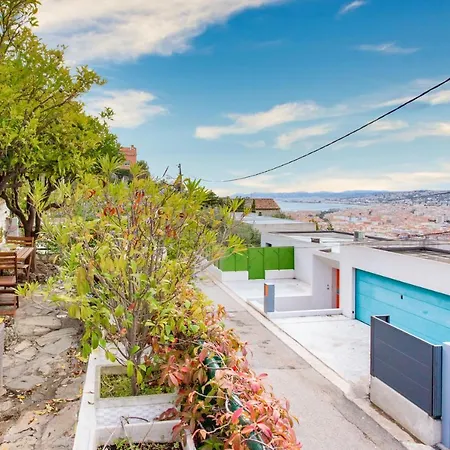 Beautiful With Panoramic View Over Nice