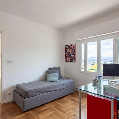 Holiday home Beautiful With Panoramic View Over *