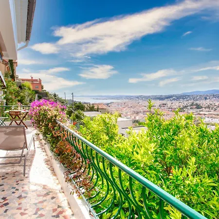 Beautiful With Panoramic View Over Σπίτι διακοπών Νίκαια
