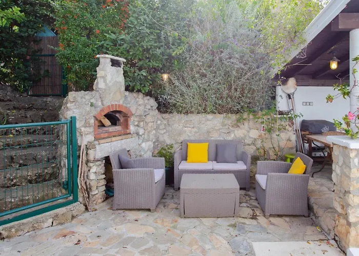 Beautiful With Panoramic View Over Holiday home