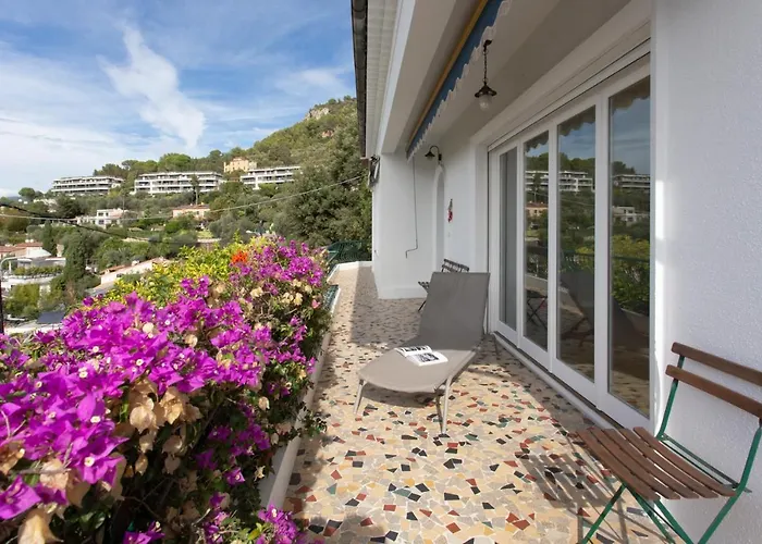 Holiday home Beautiful With Panoramic View Over *