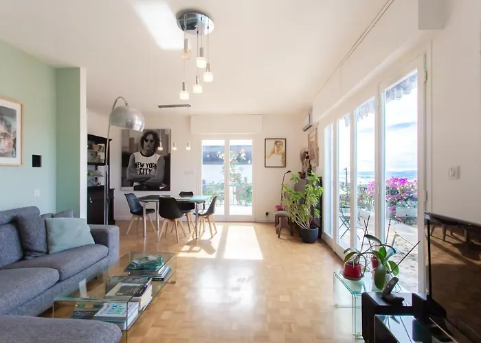 Beautiful With Panoramic View Over Casa de Férias