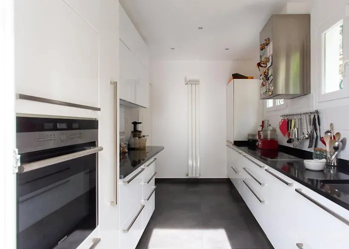 Beautiful With Panoramic View Over Holiday home