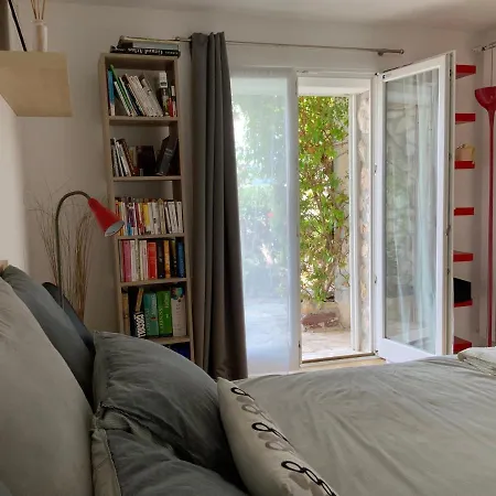 Ferienhaus Beautiful With Panoramic View Over Nizza